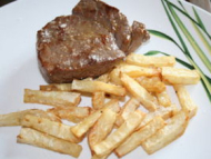 Recette pavé de boeuf et frites de céleri-rave