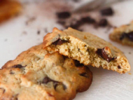 Recette cookies aux poires séchées et au chocolat noir