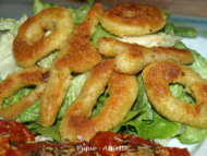 Recette beignets de calamars frits sur lit de salade