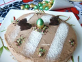 entremet chocolat et fruits de la passion pour pâques