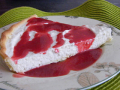 tarte à la mousse de poires, coulis de fruits rouges