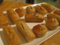 dessert : financiers aux noisettes et pépites de chocolat