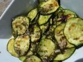 courgettes marinées à l’ail et à la menthe