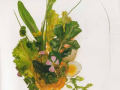 salade de fleurs et d’herbes fines