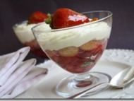 Recette compote de fraise, biscuit à l’eau de rose et mousse mascarpone