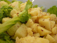 Recette salade de pommes de terre tièdes à la moutarde